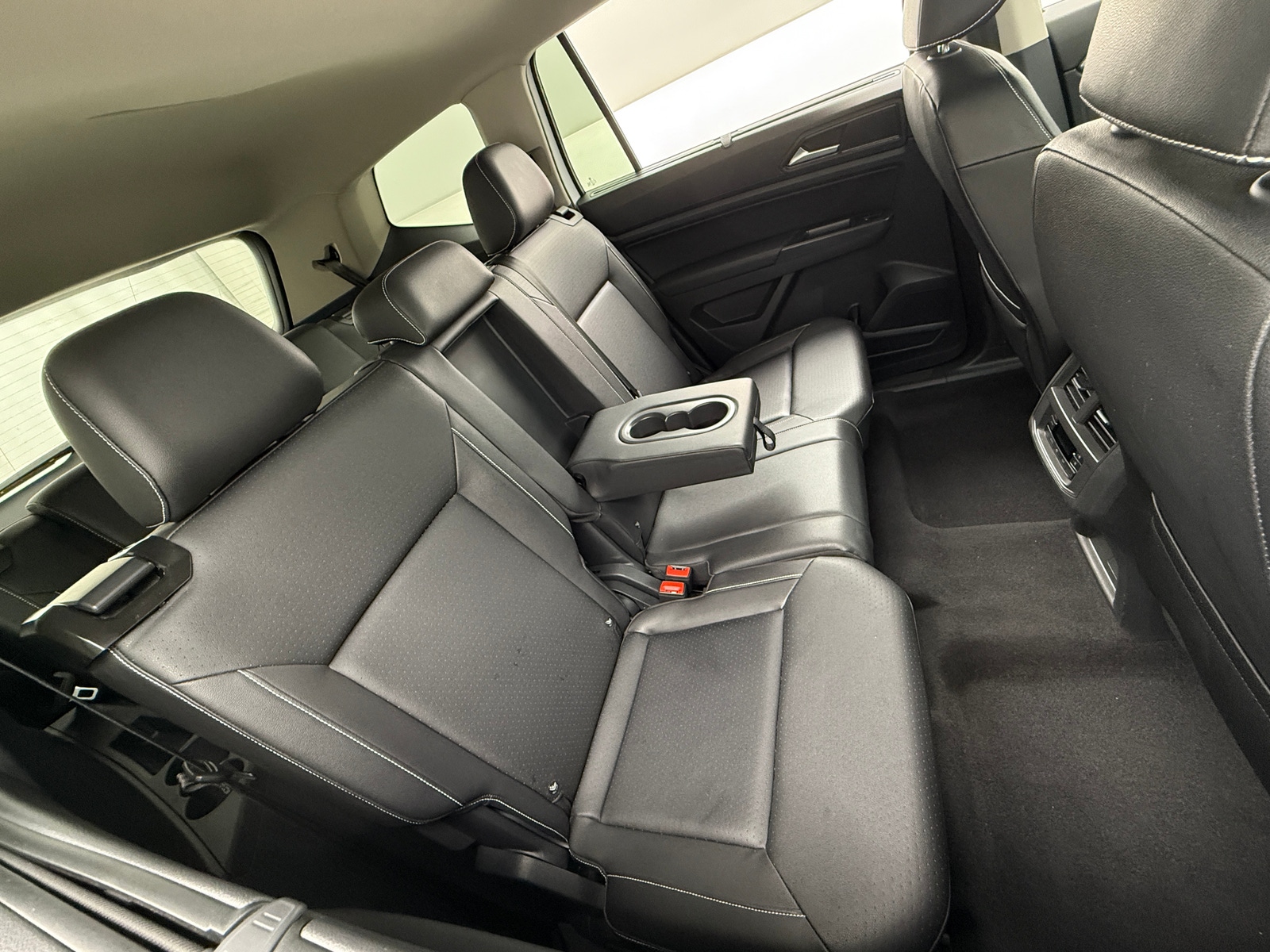 Thumbnail: 2021 Volkswagen Atlas - 5