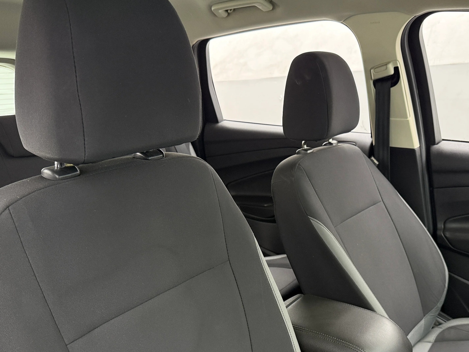 Thumbnail: 2015 Ford Escape - 2
