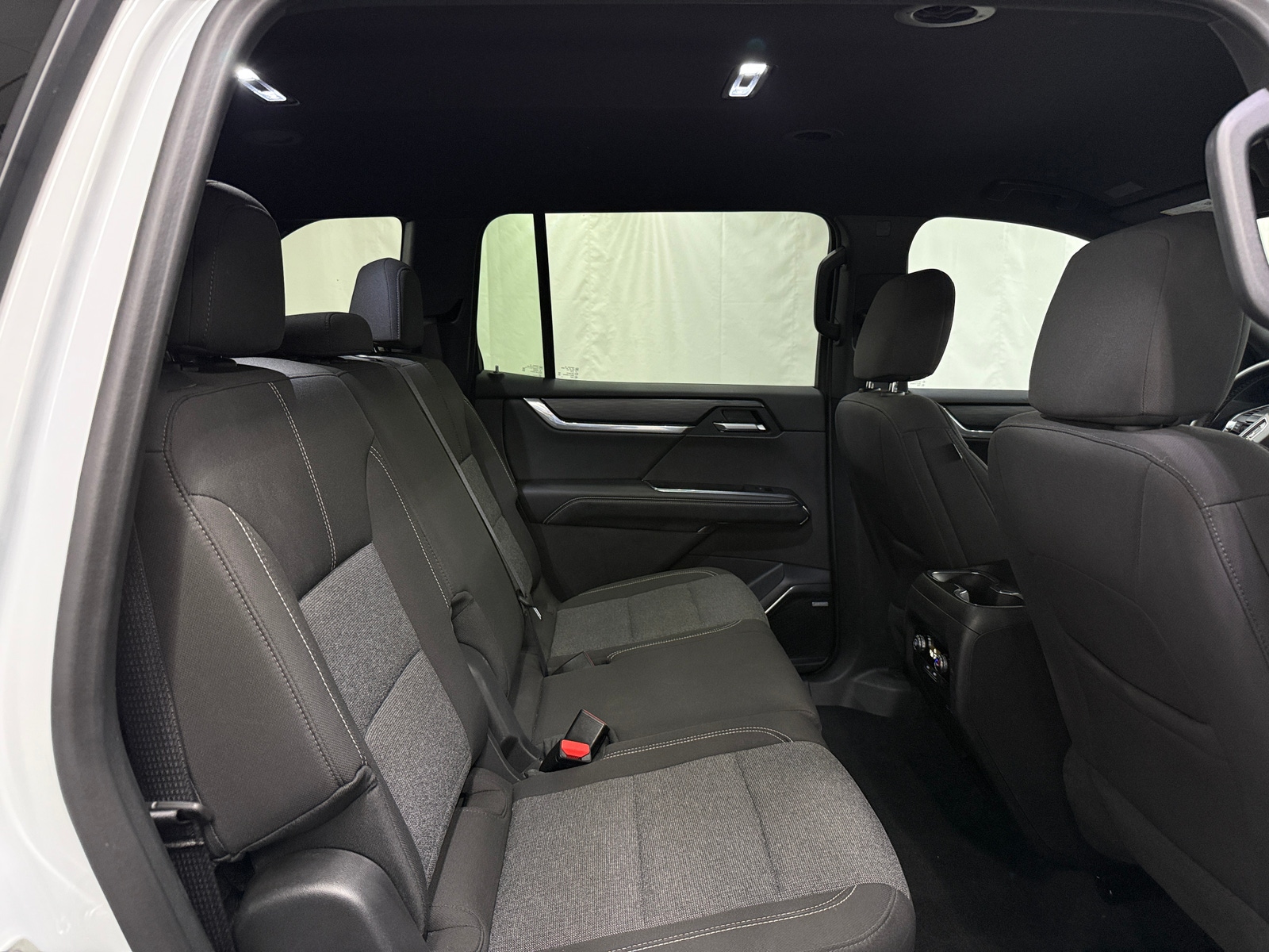 Thumbnail: 2025 GMC Acadia - 6