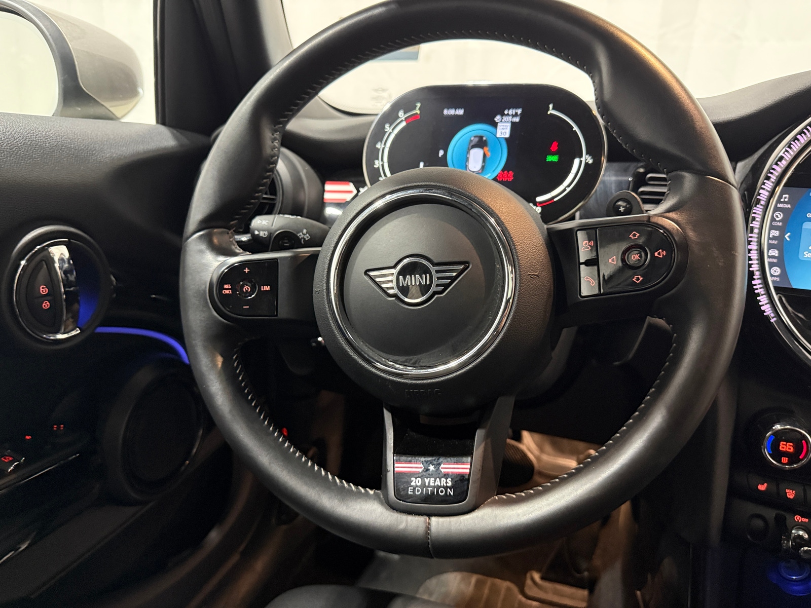 Thumbnail: 2023 MINI Cooper Hardtop - 4