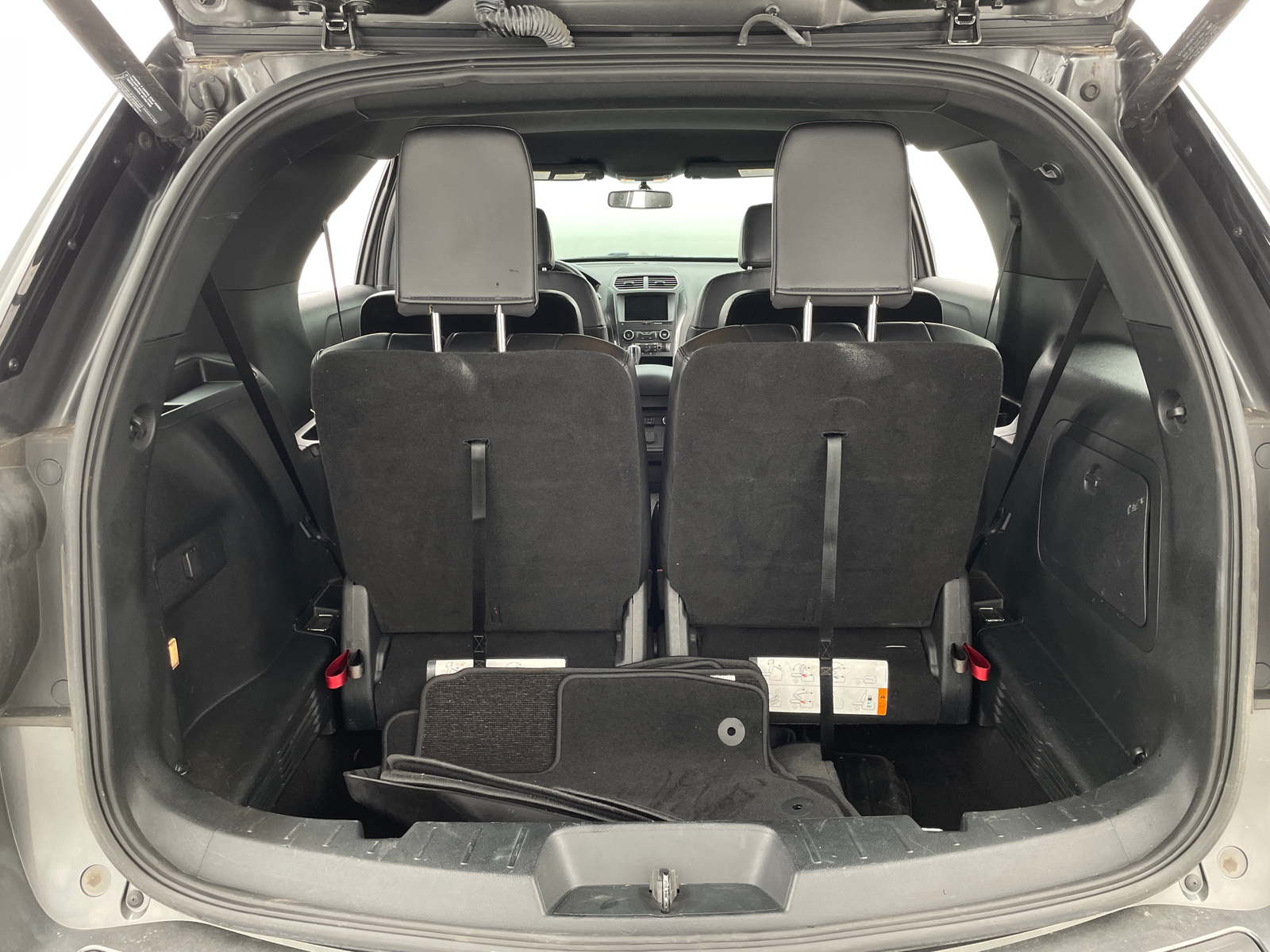 Thumbnail: 2019 Ford Explorer - 7
