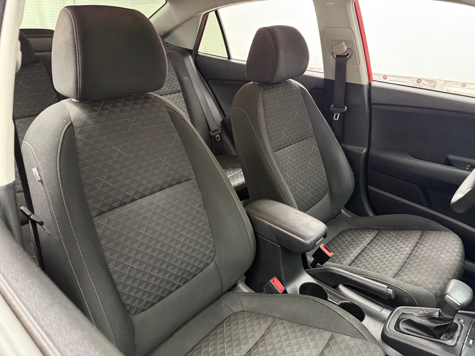 Thumbnail: 2021 Kia Rio - 2