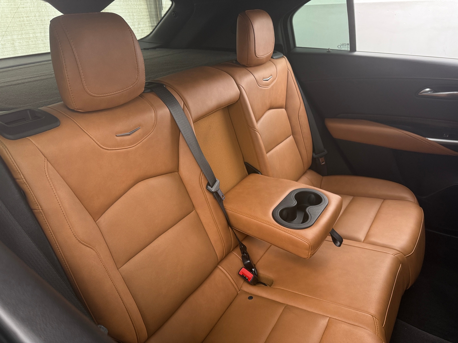 Thumbnail: 2021 Cadillac XT4 - 5