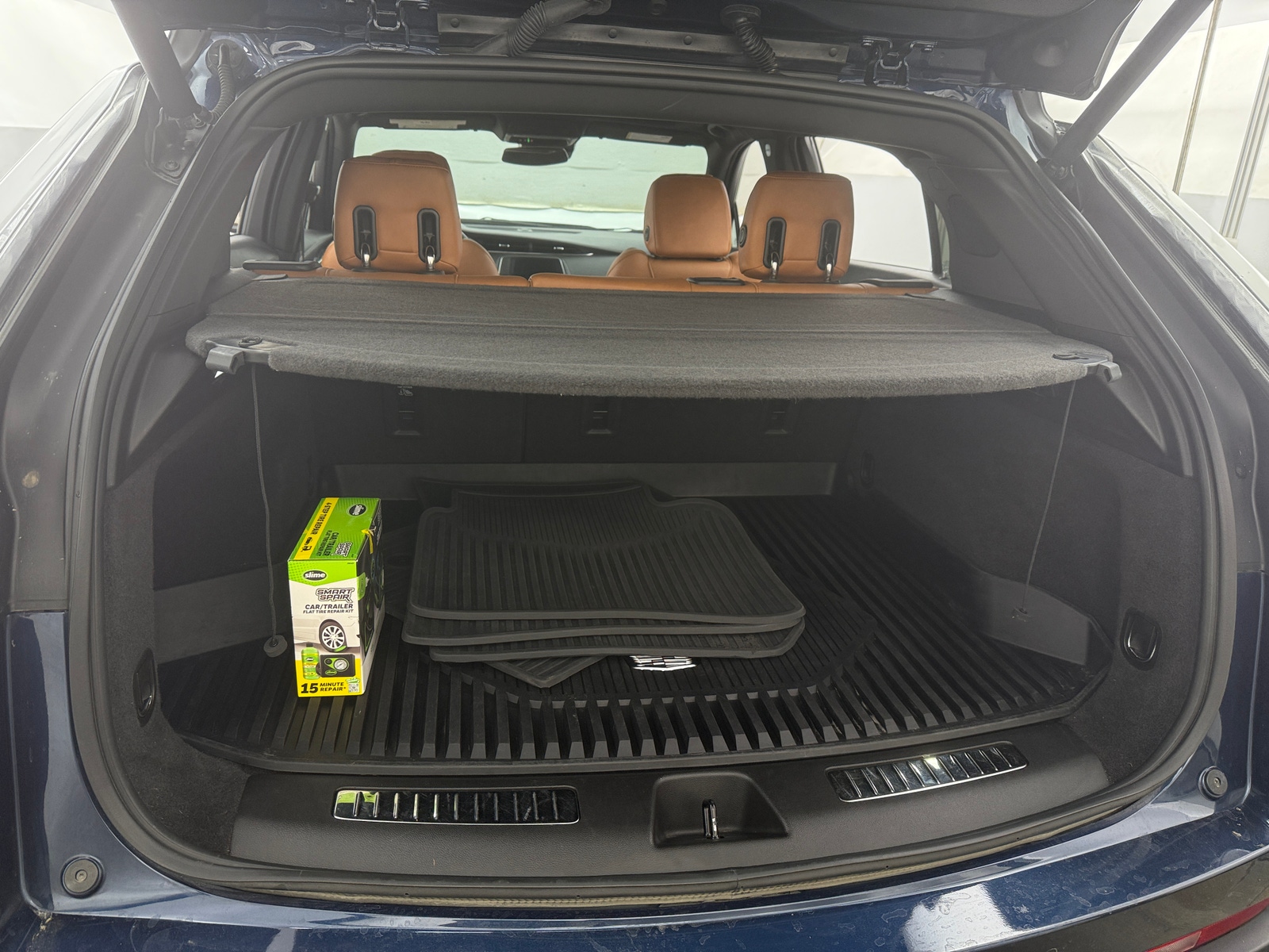 Thumbnail: 2021 Cadillac XT4 - 6