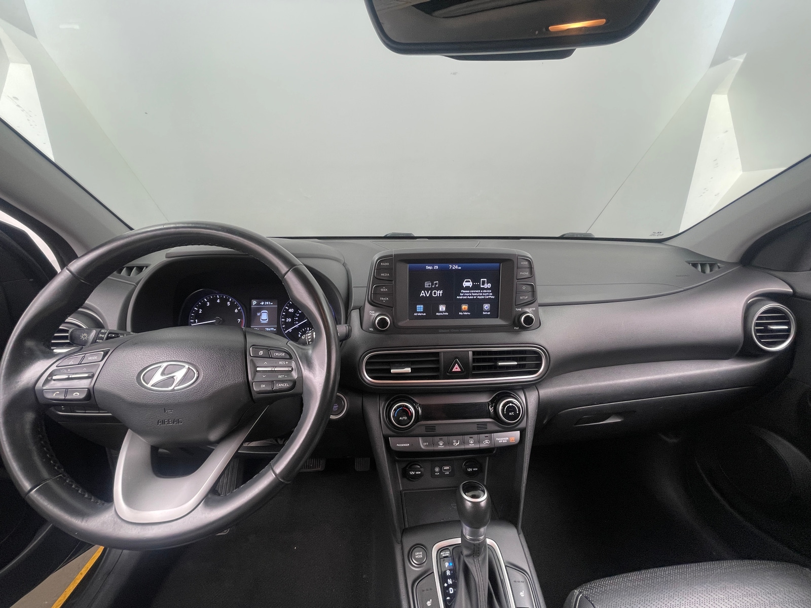 Thumbnail: 2018 Hyundai Kona - 2