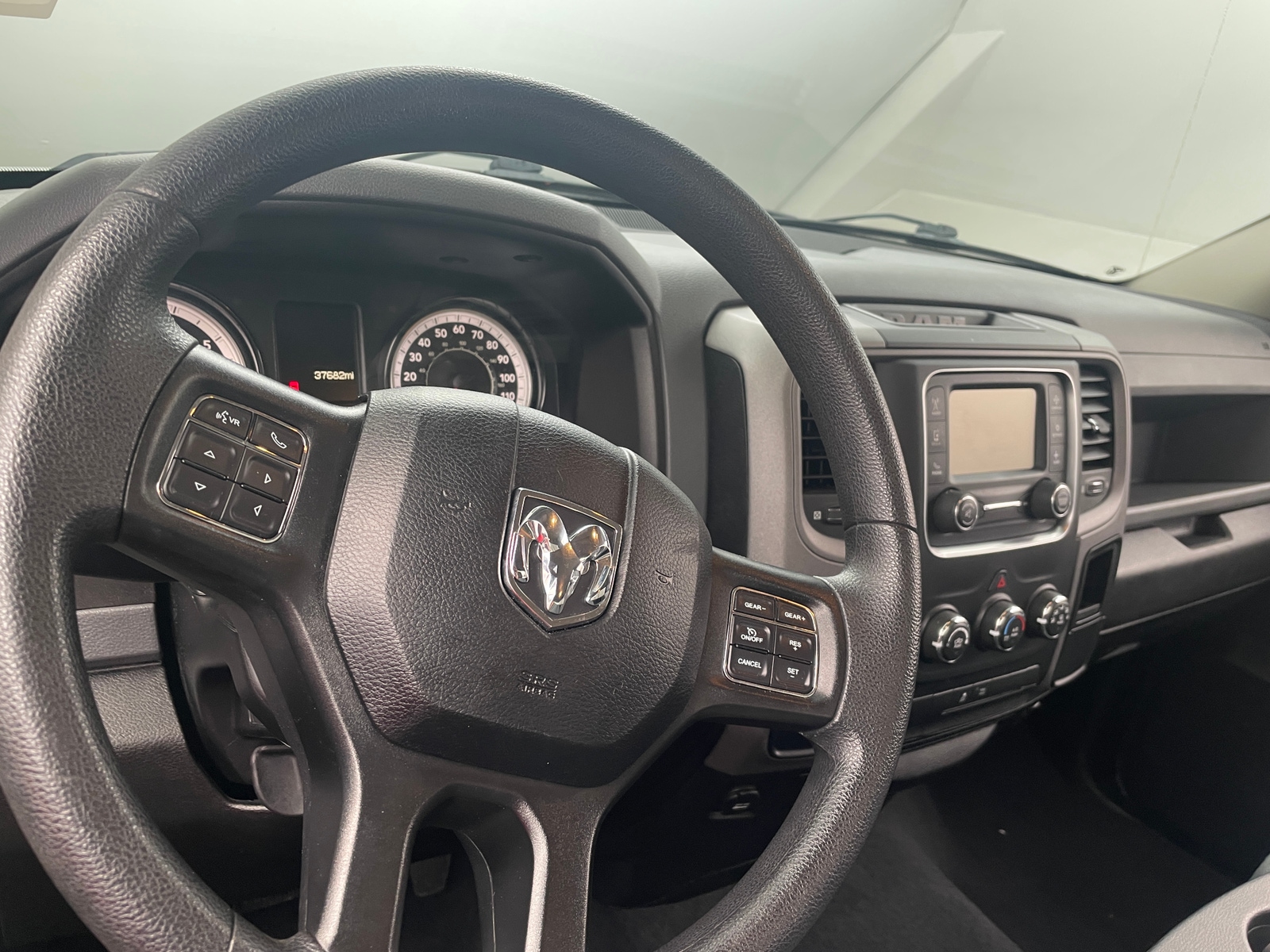 Thumbnail: 2019 RAM 1500 Classic - 5