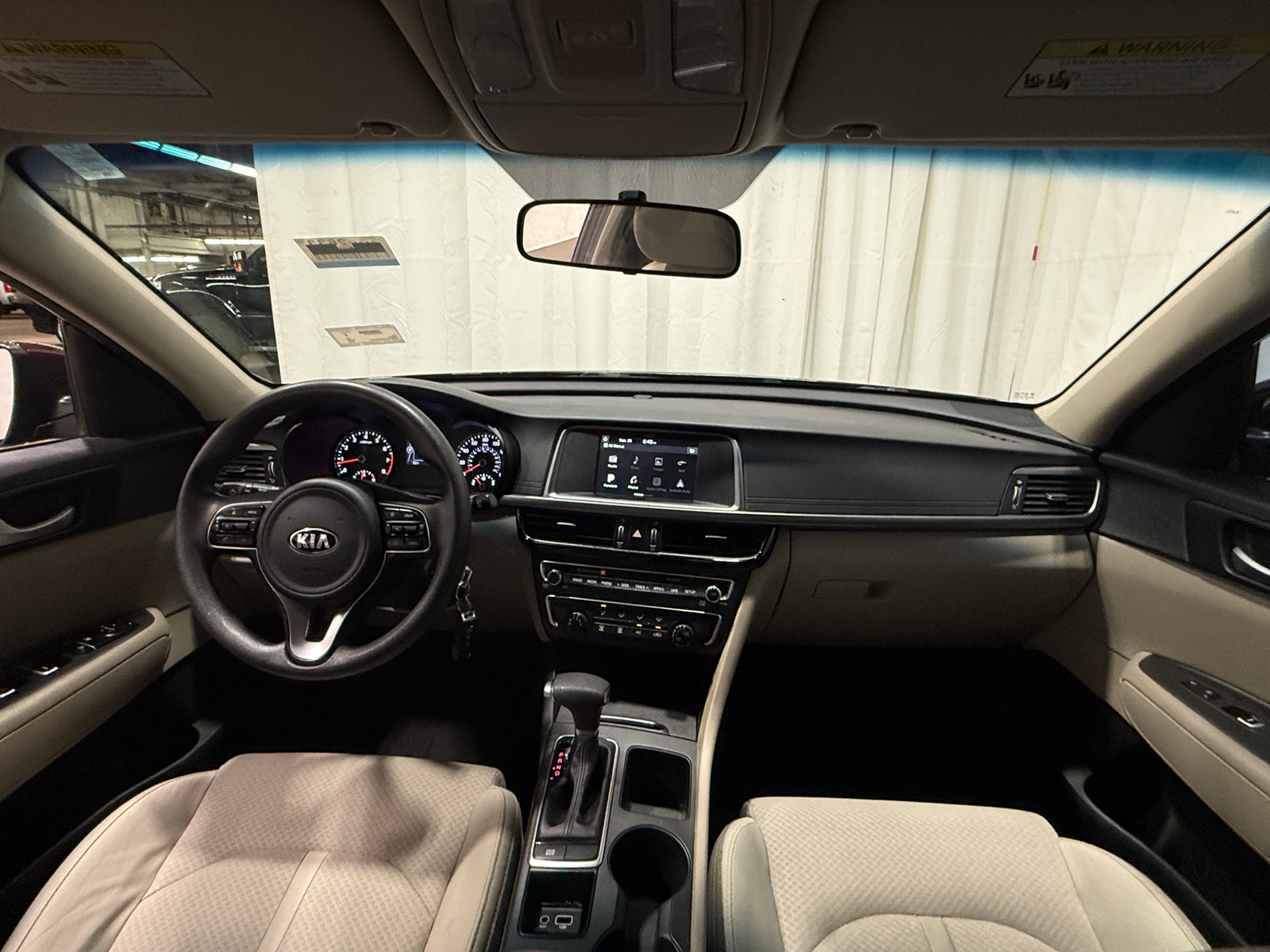 Thumbnail: 2018 Kia Optima - 3