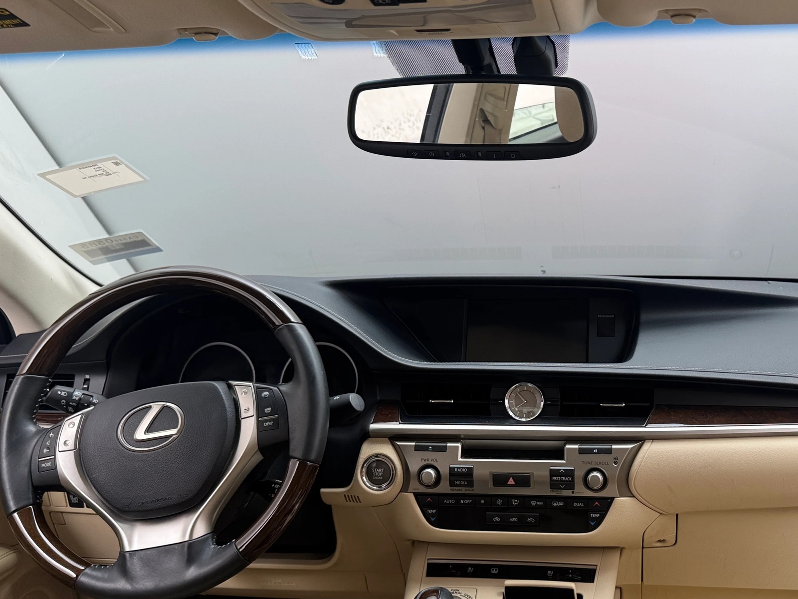 Thumbnail: 2013 Lexus ES - 2