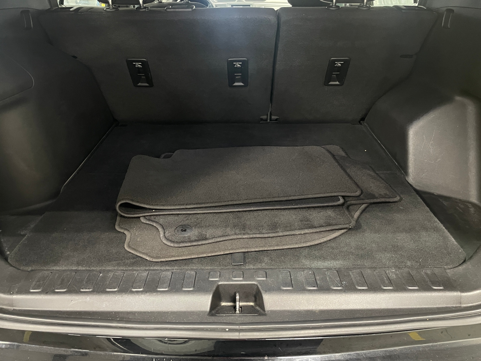 Thumbnail: 2019 Chevrolet Equinox - 7