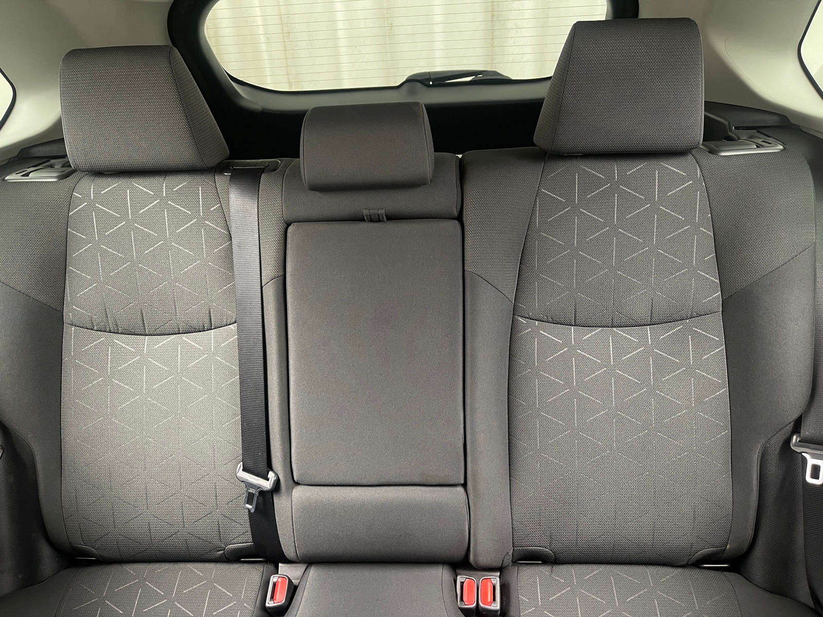 Thumbnail: 2021 Toyota RAV4 - 6