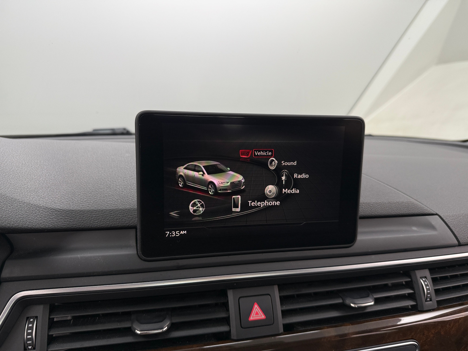 Thumbnail: 2019 Audi A4 - 3
