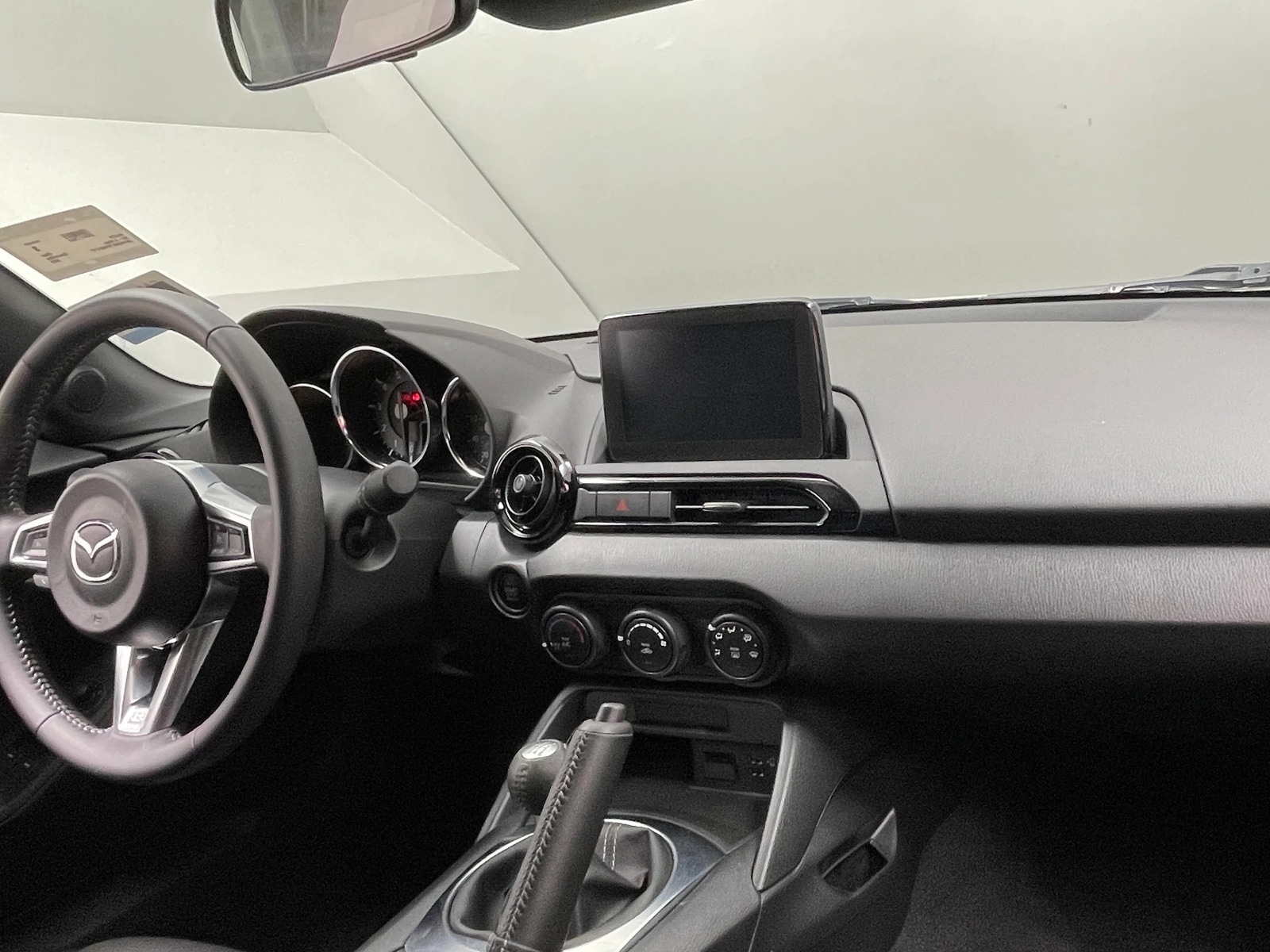 Thumbnail: 2023 Mazda MX-5 Miata - 3