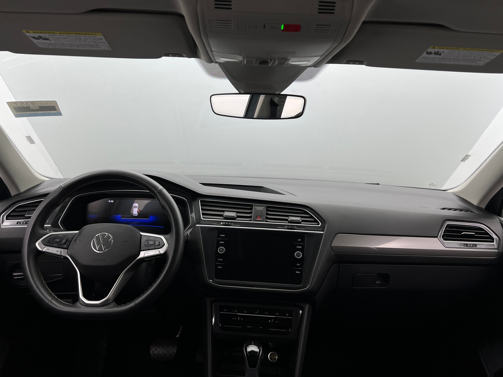 Thumbnail: 2024 Volkswagen Tiguan - 2