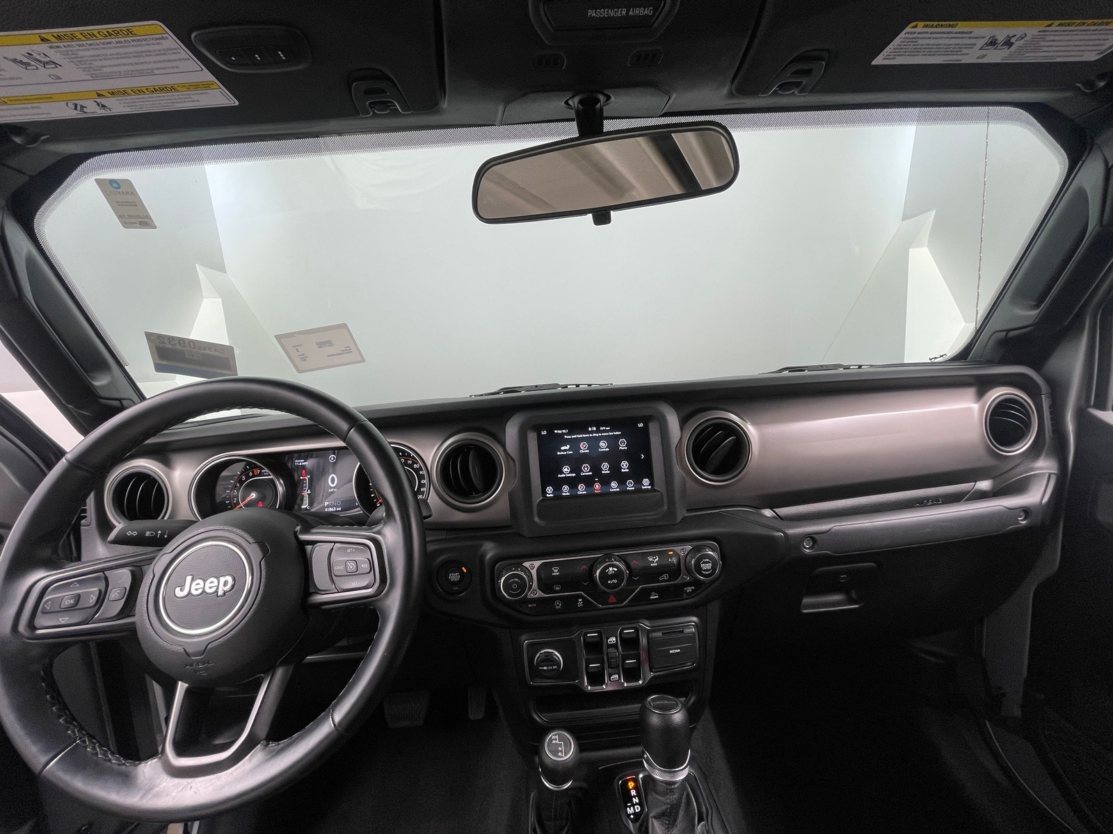 Thumbnail: 2021 Jeep Gladiator - 3