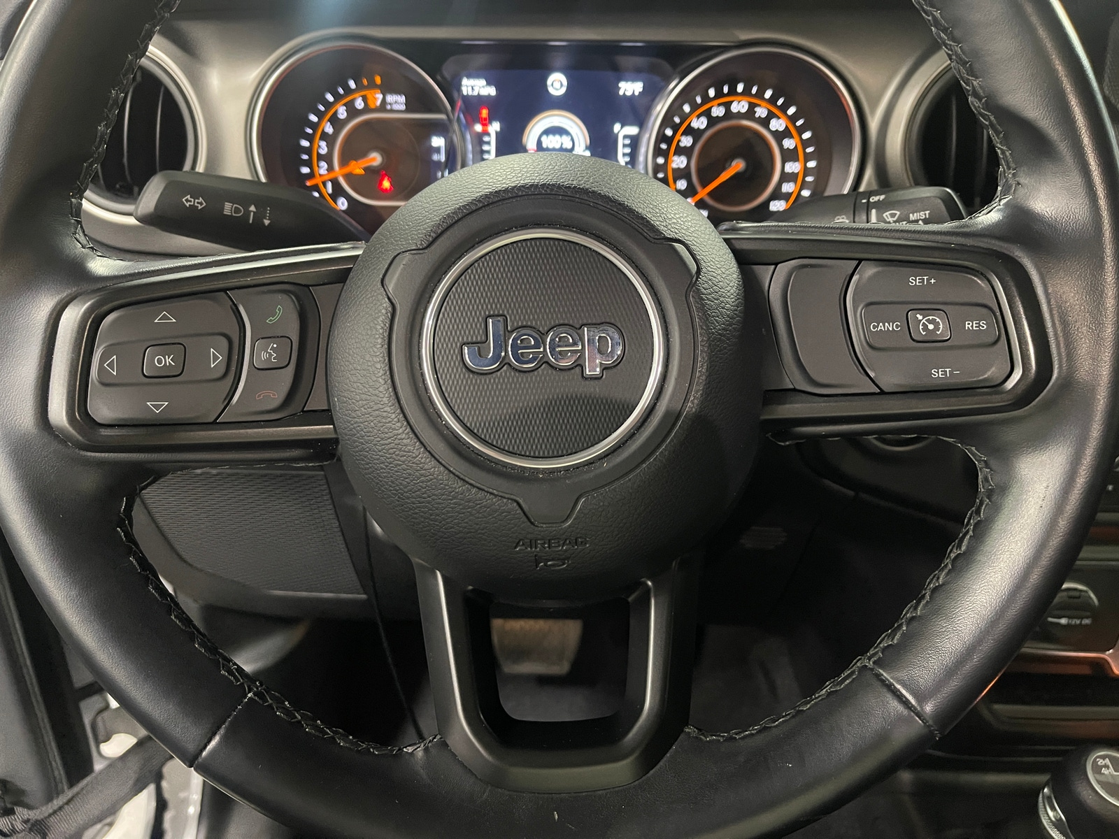 Thumbnail: 2021 Jeep Gladiator - 5