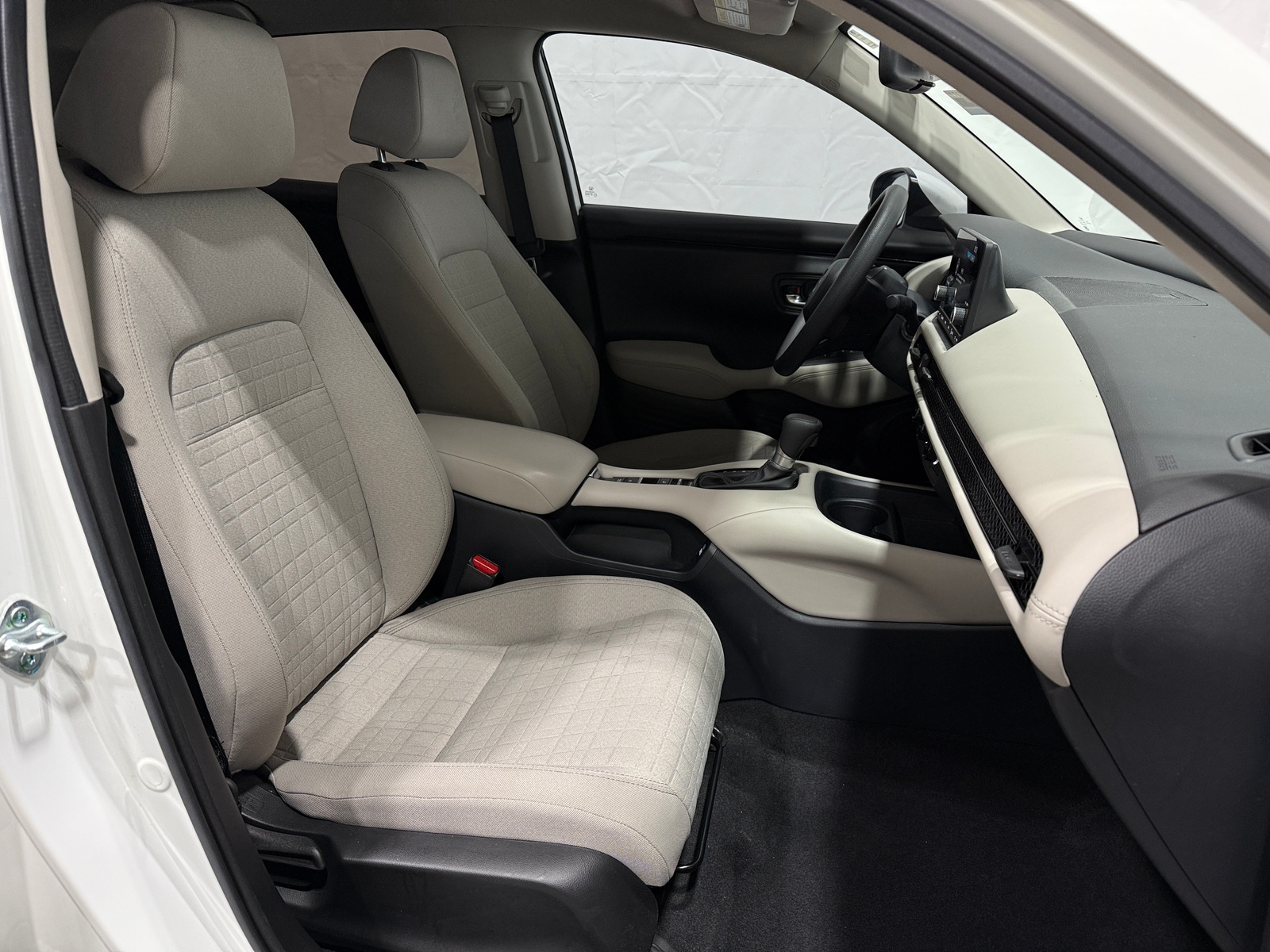Thumbnail: 2023 Honda HR-V - 2