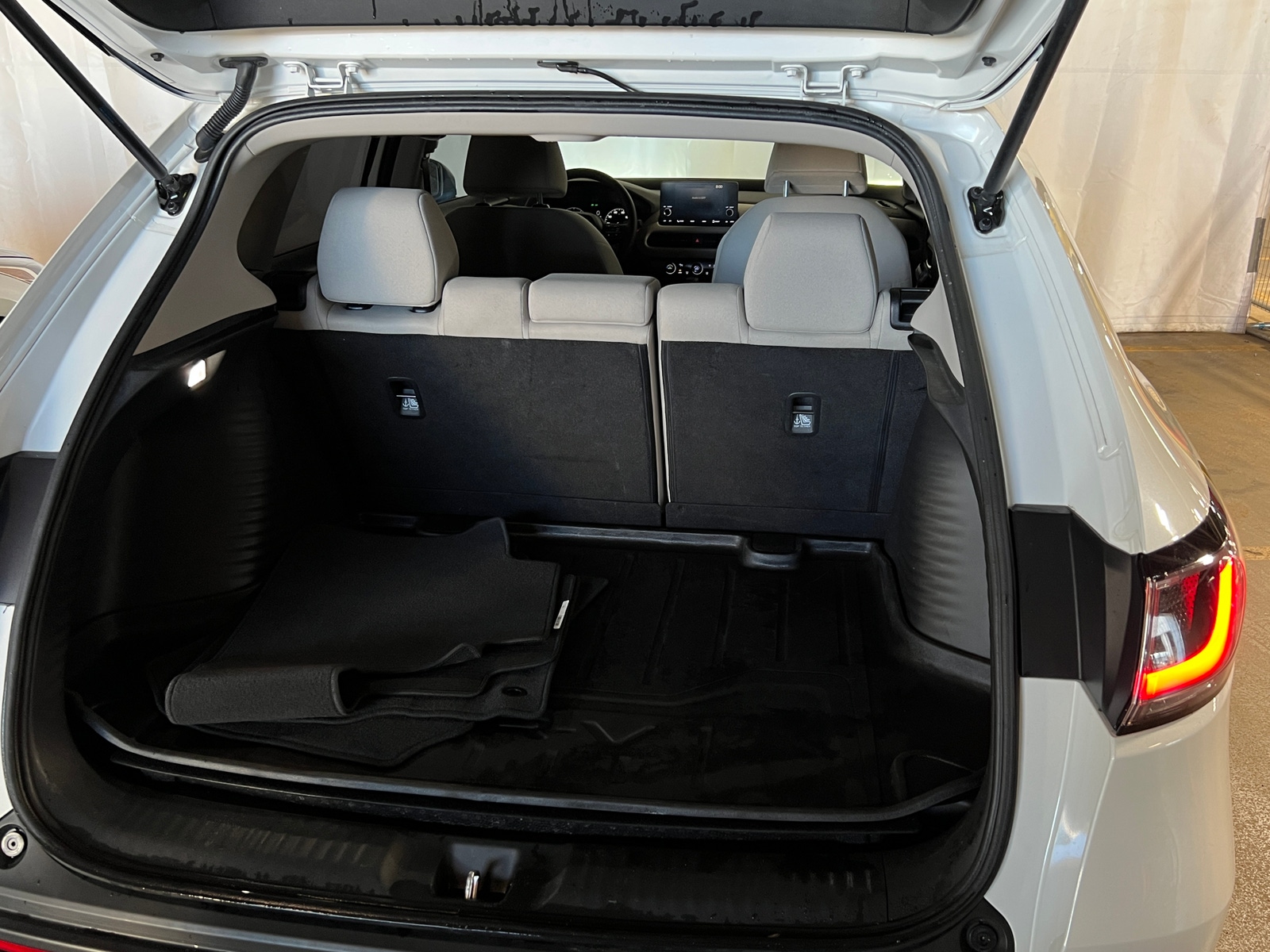 Thumbnail: 2023 Honda HR-V - 7