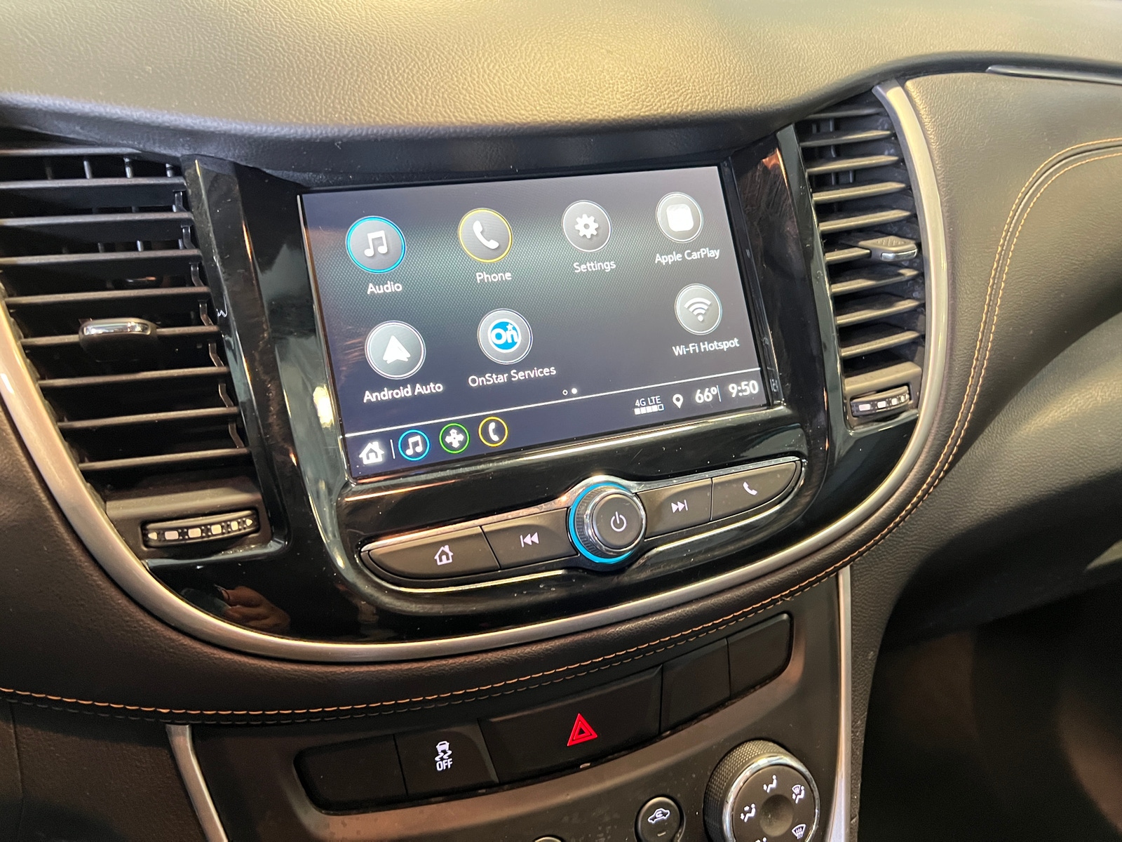 Thumbnail: 2018 Chevrolet Trax - 4