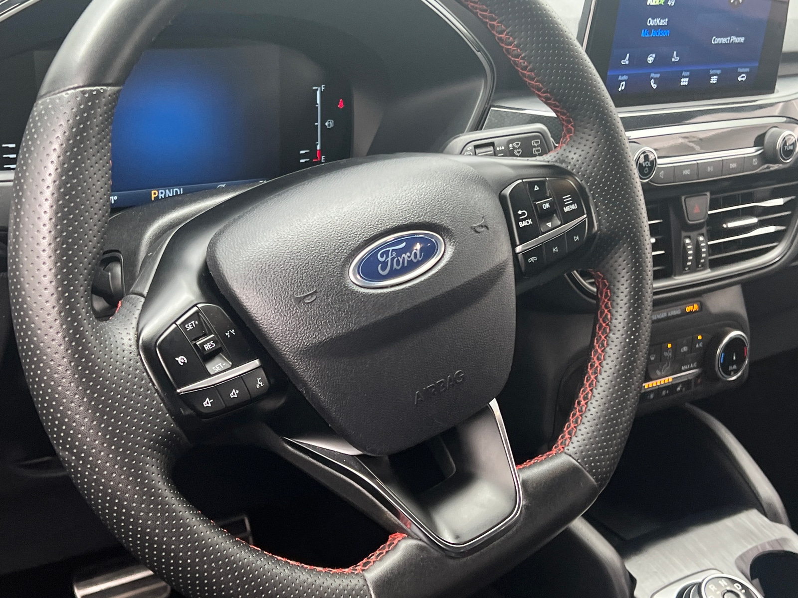 Thumbnail: 2023 Ford Escape - 5