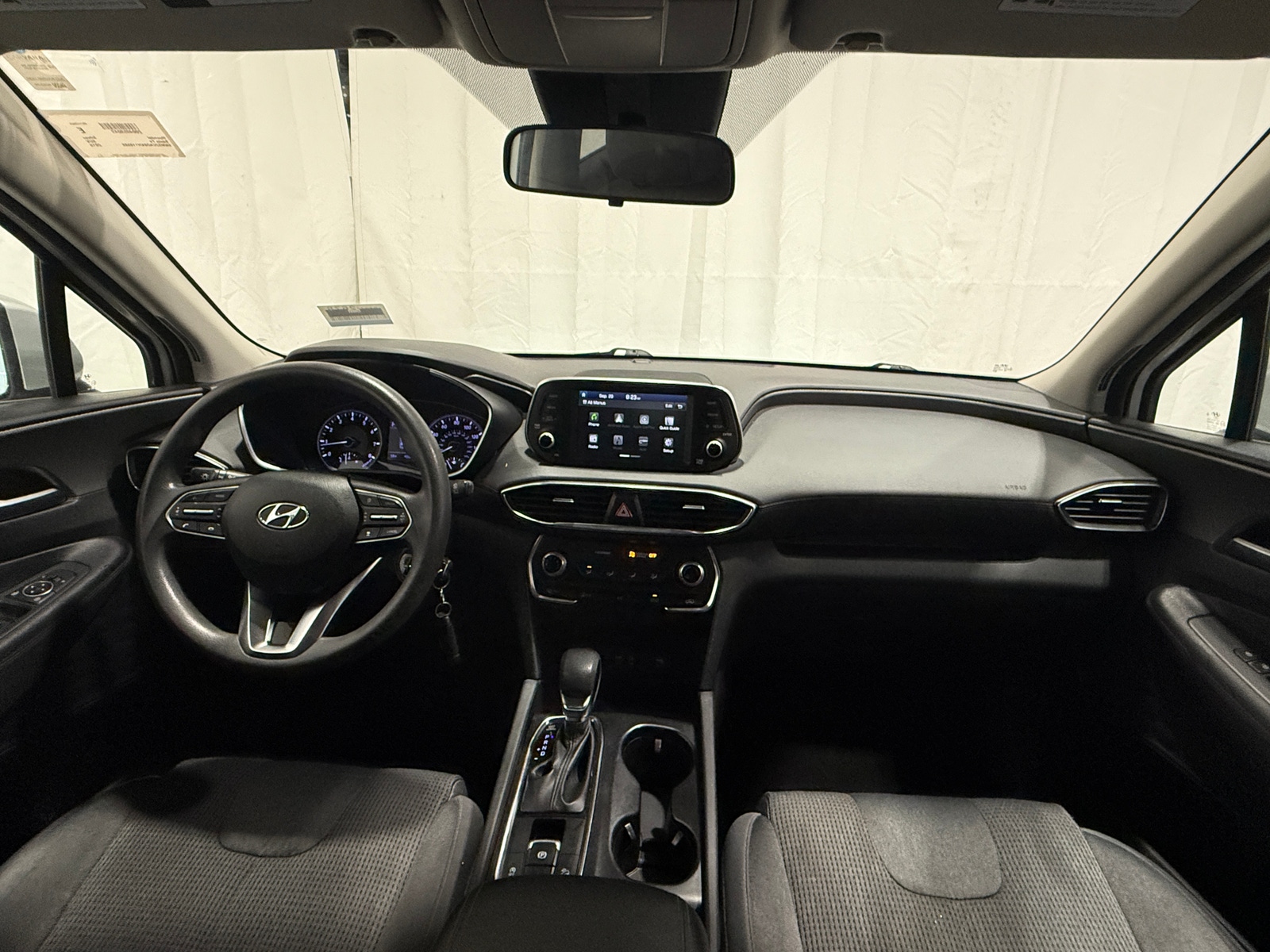 Thumbnail: 2019 Hyundai Santa Fe - 3