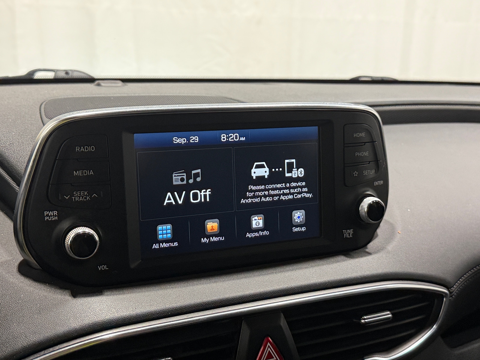 Thumbnail: 2019 Hyundai Santa Fe - 4