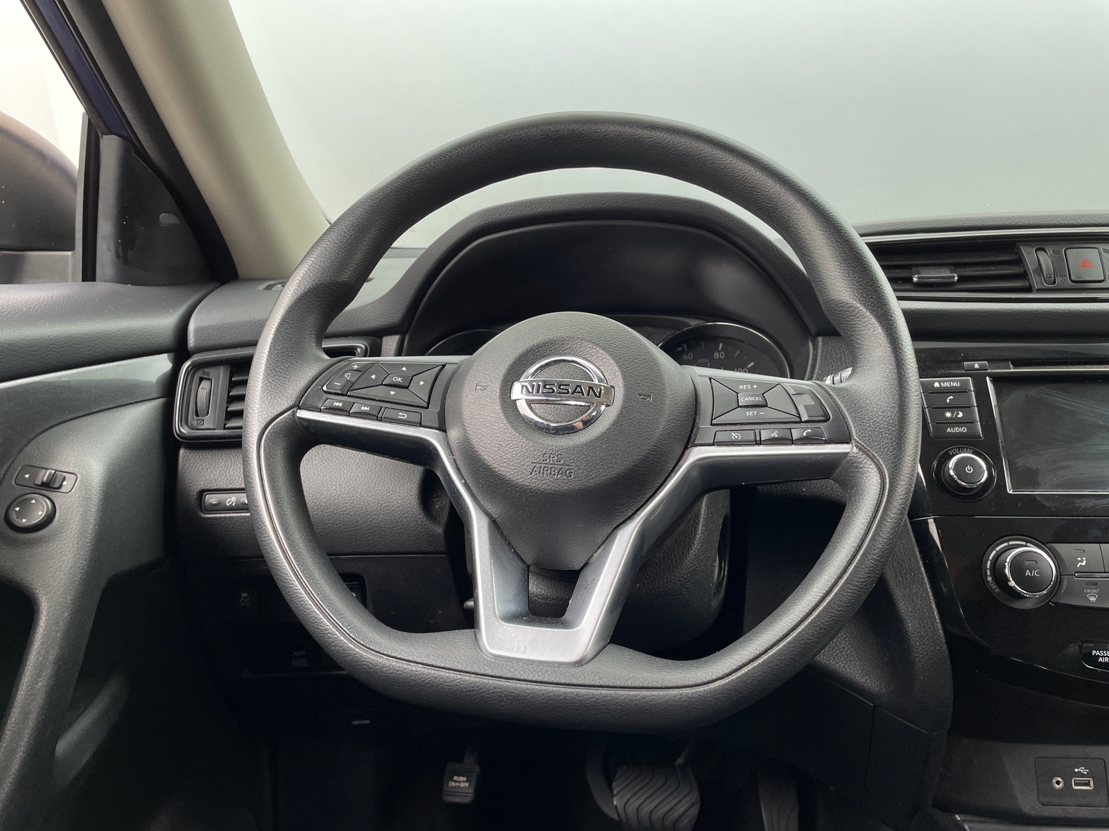 Thumbnail: 2018 Nissan Rogue - 5