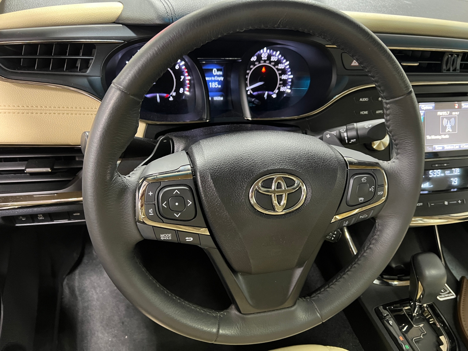 Thumbnail: 2018 Toyota Avalon - 4