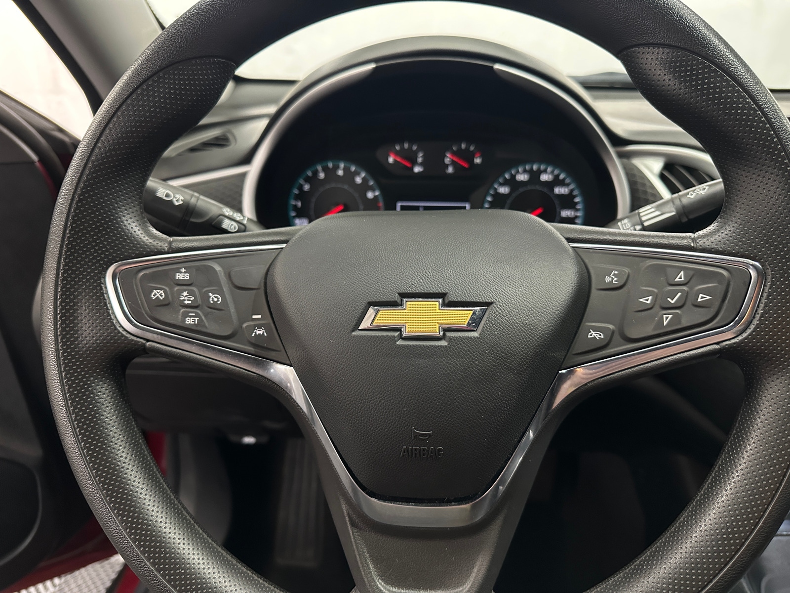 Thumbnail: 2024 Chevrolet Malibu - 5