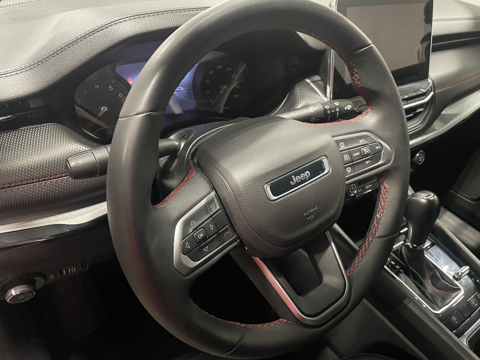Thumbnail: 2022 Jeep Compass - 4