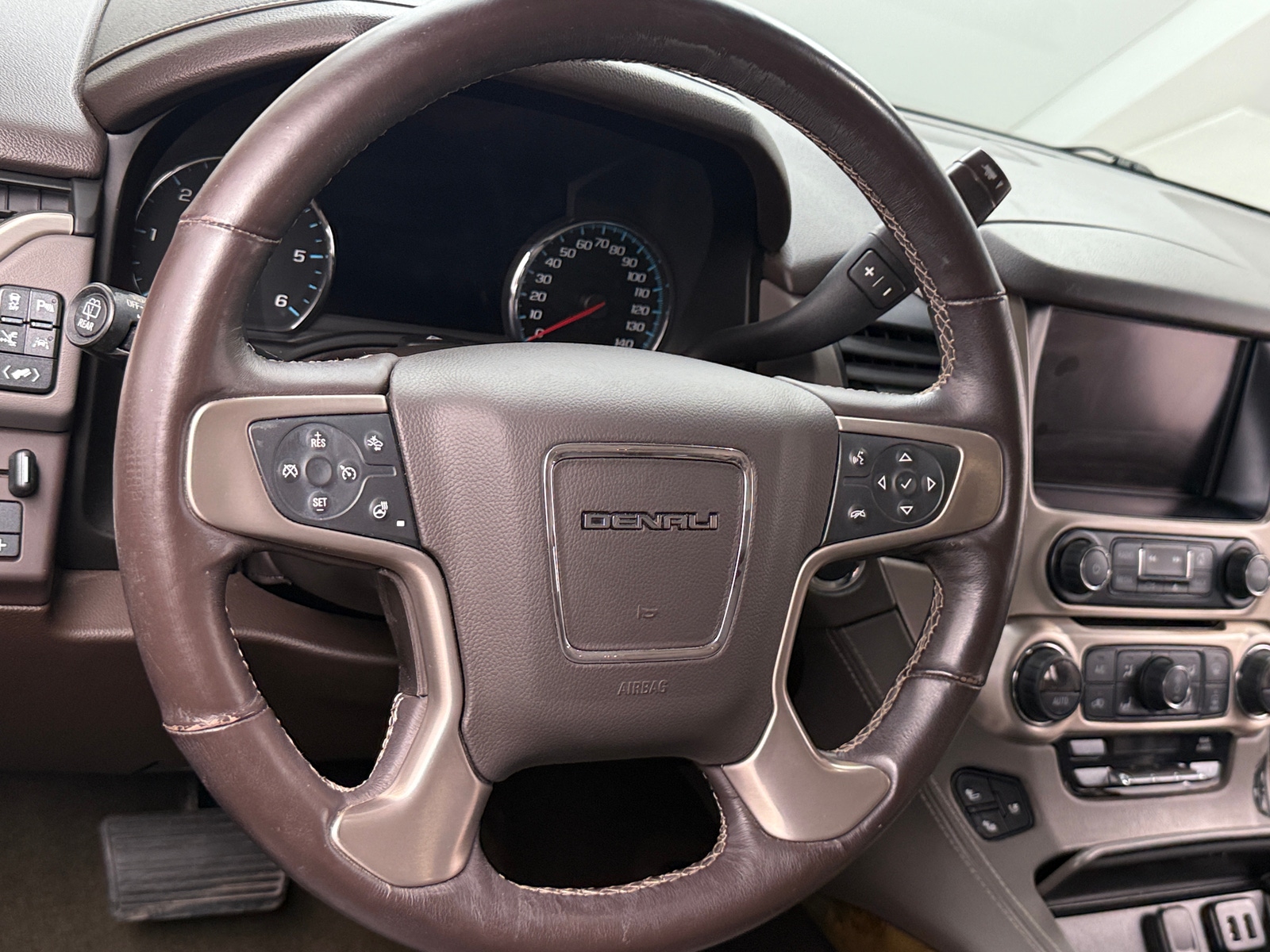 Thumbnail: 2017 GMC Yukon - 5