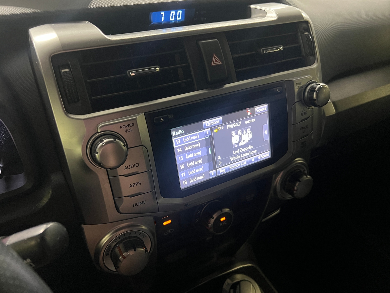 Thumbnail: 2019 Toyota 4Runner - 3