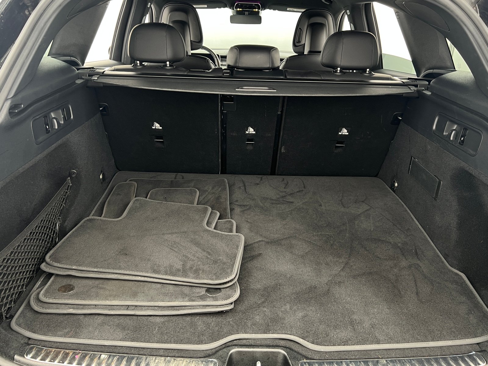 Thumbnail: 2024 Mercedes-Benz GLC - 6