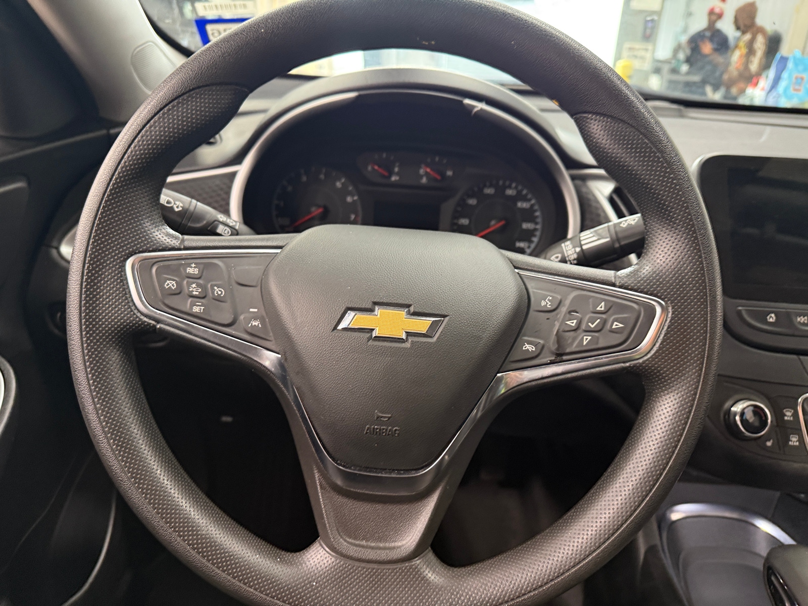 Thumbnail: 2024 Chevrolet Malibu - 5