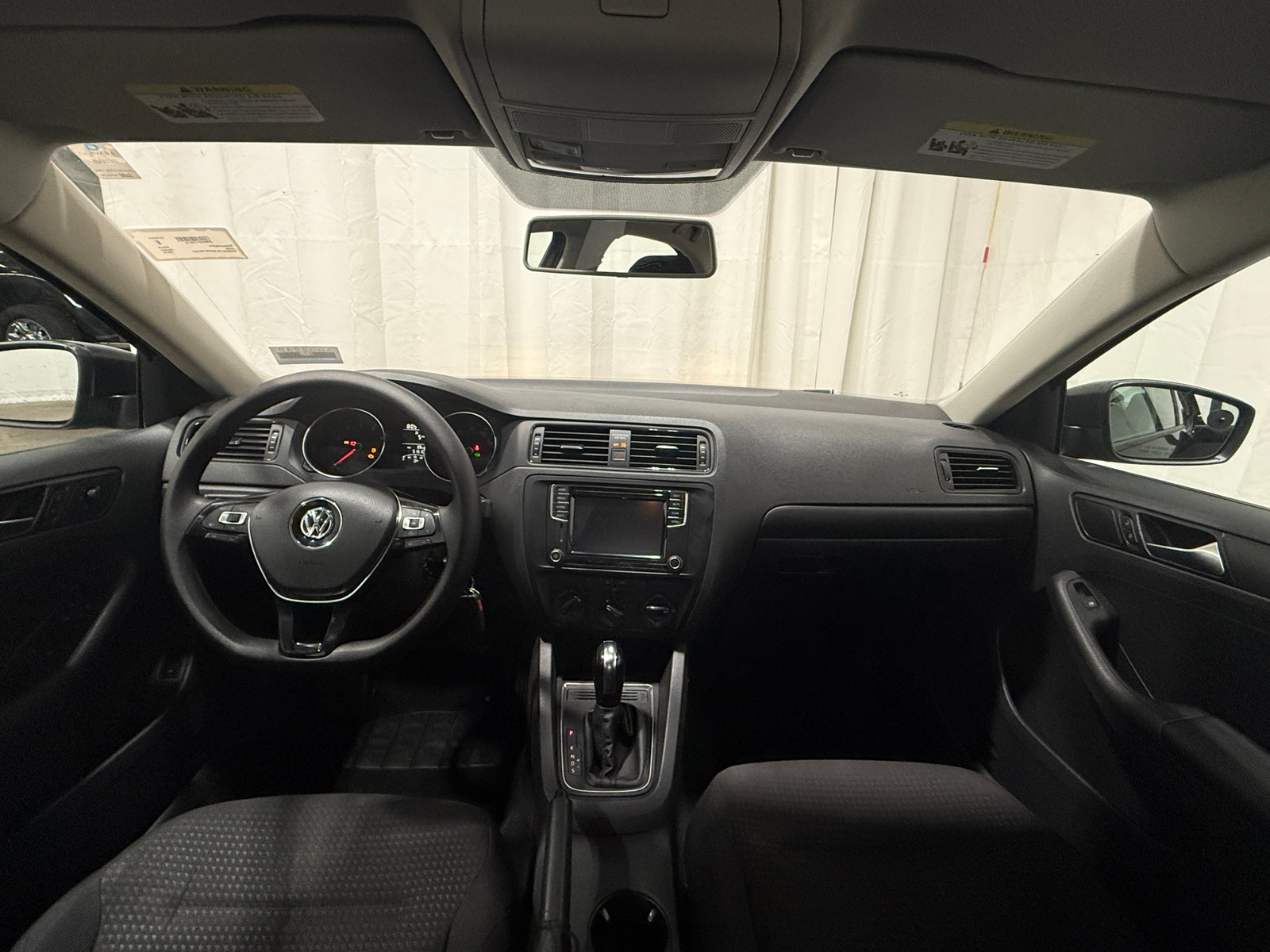 Thumbnail: 2016 Volkswagen Jetta - 3