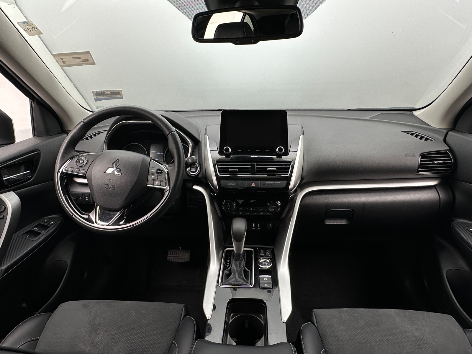 Thumbnail: 2024 Mitsubishi Eclipse Cross - 3