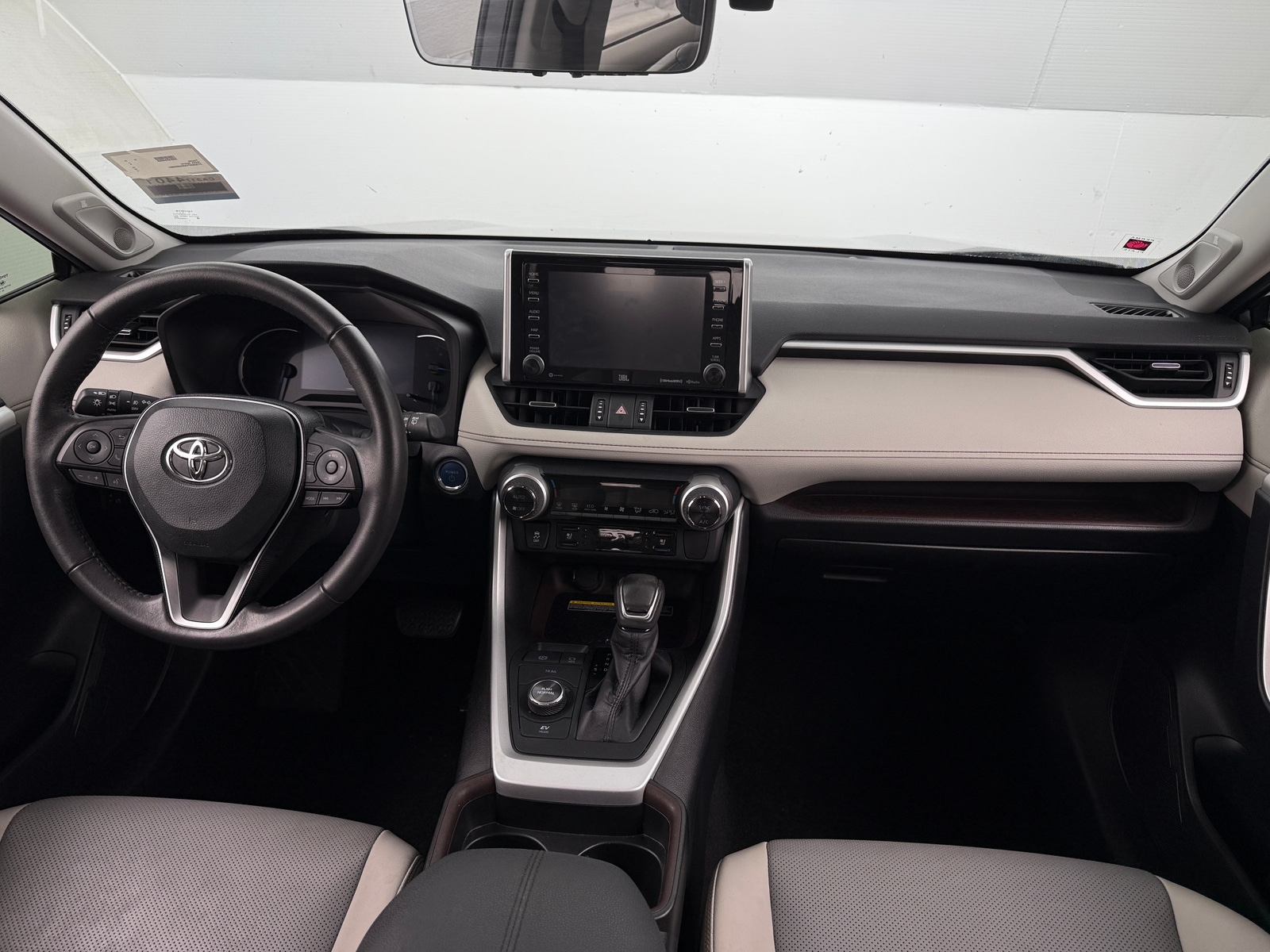 Thumbnail: 2021 Toyota RAV4 - 2
