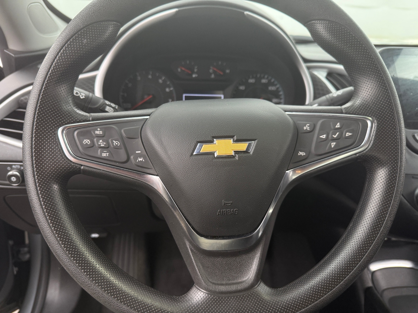 Thumbnail: 2024 Chevrolet Malibu - 5