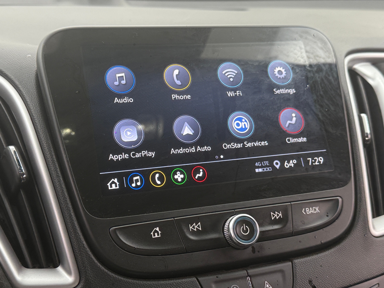 Thumbnail: 2024 Chevrolet Malibu - 4