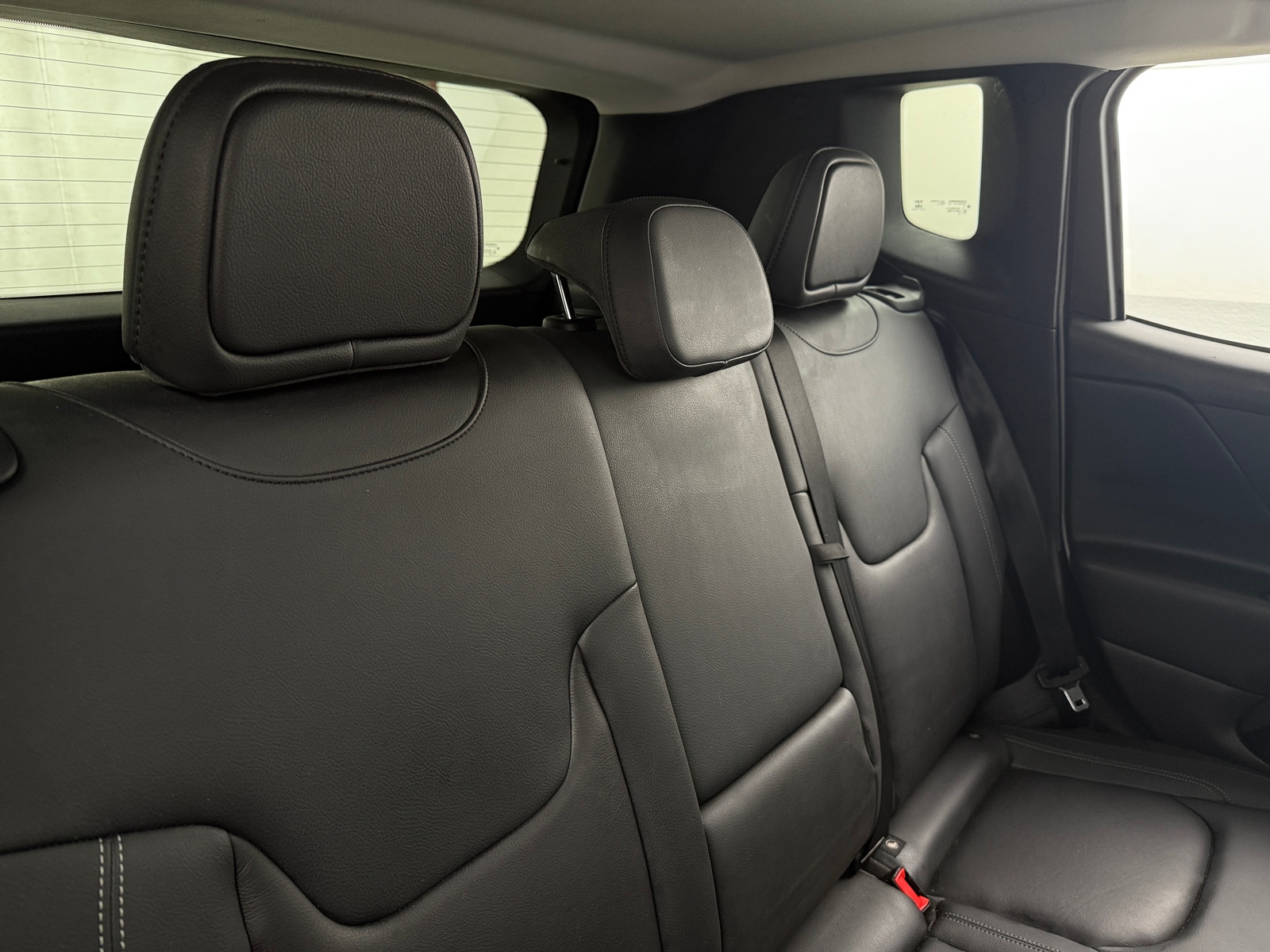 Thumbnail: 2021 Jeep Renegade - 5