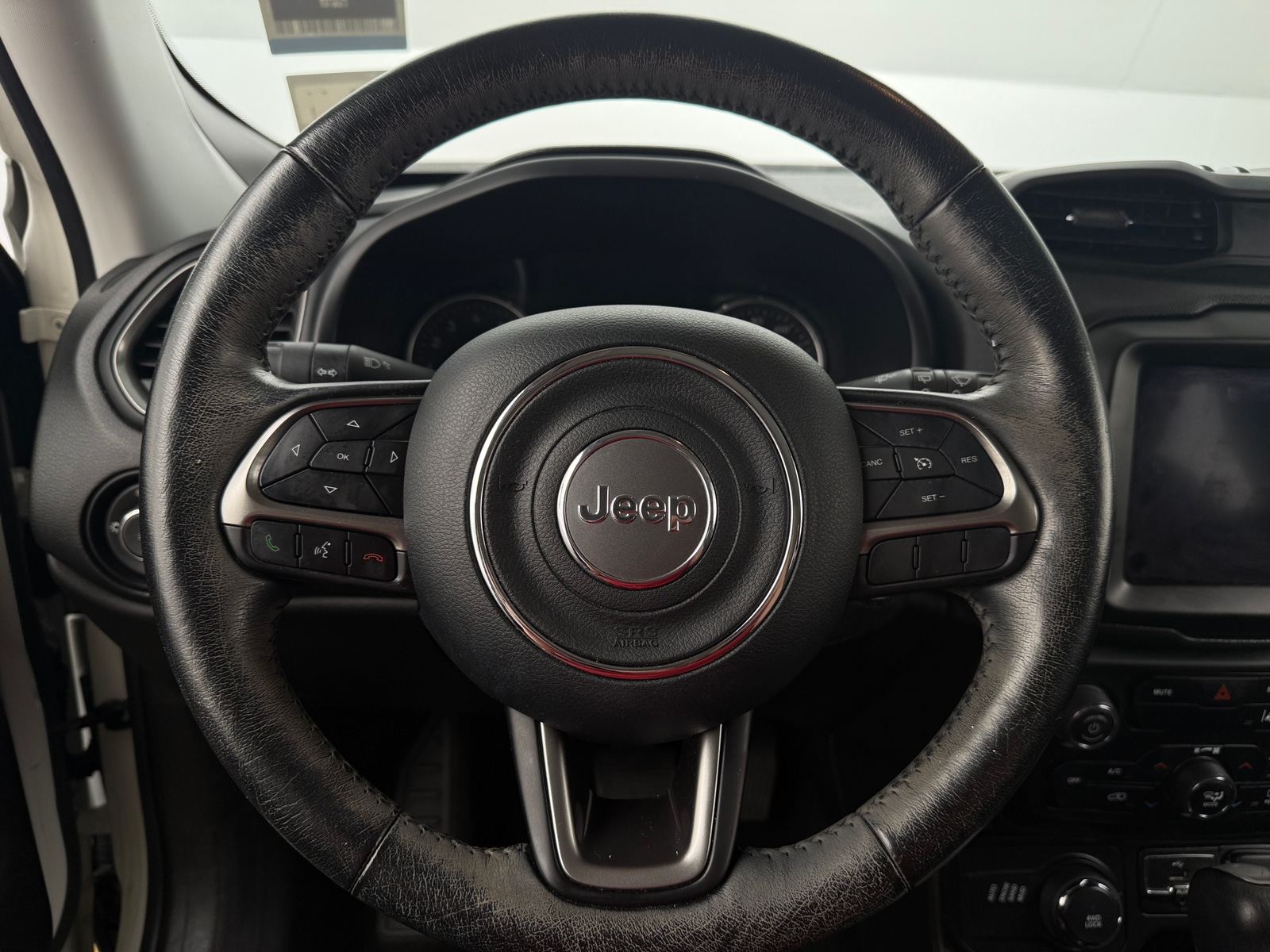 Thumbnail: 2021 Jeep Renegade - 4