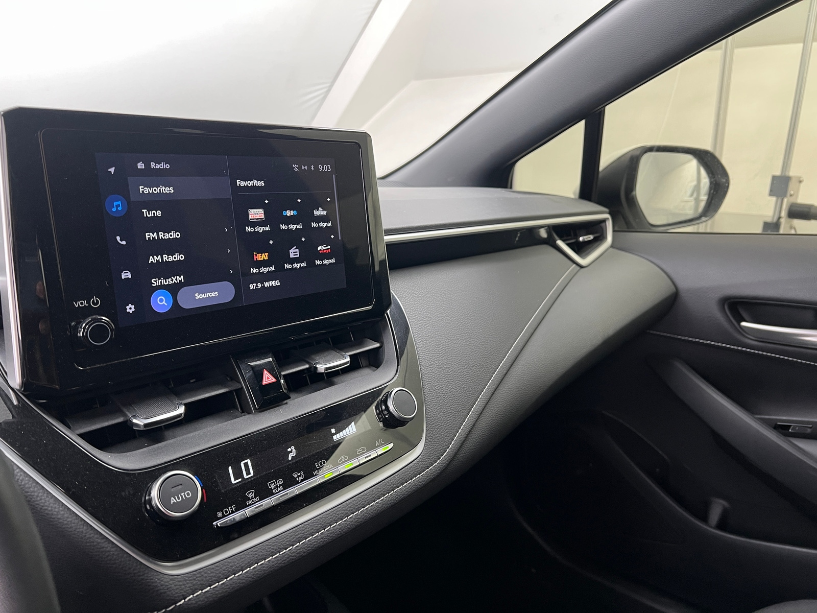 Thumbnail: 2024 Toyota Corolla - 4