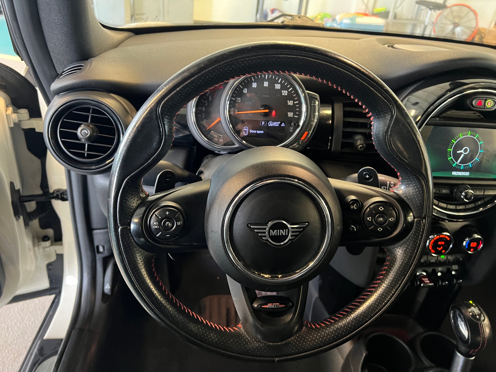 Thumbnail: 2019 MINI Cooper Convertible - 4