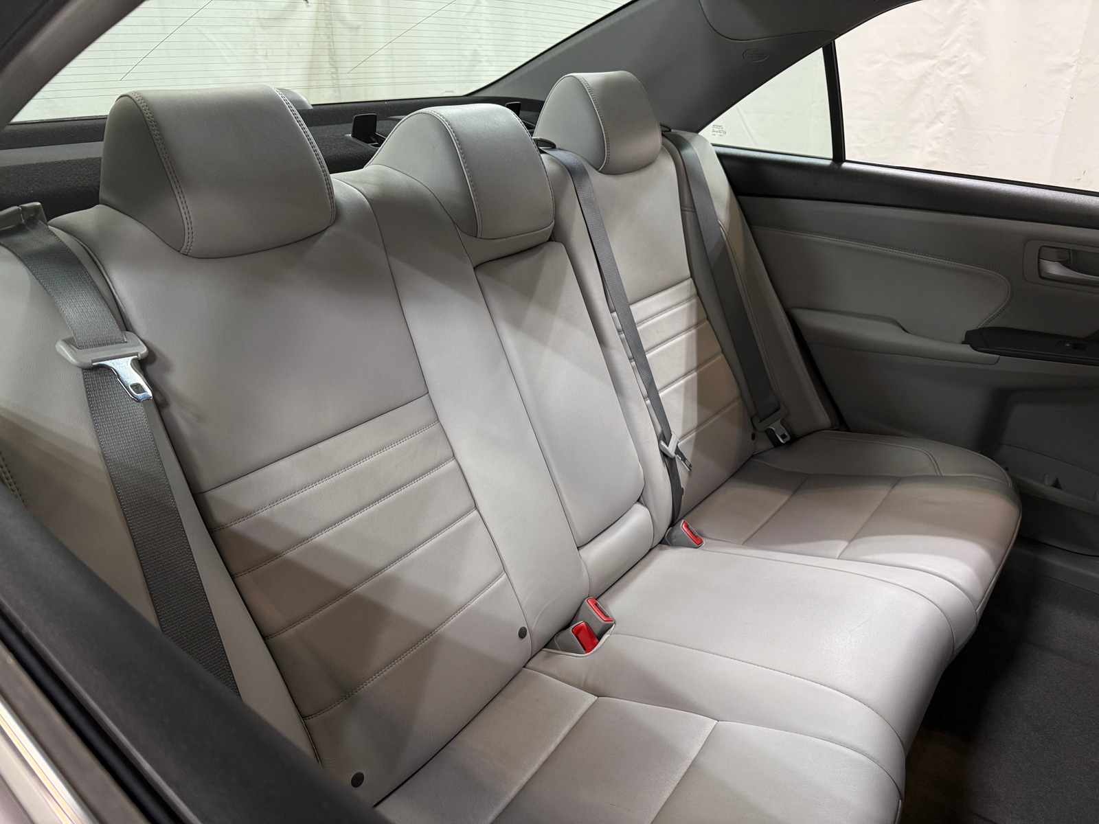 Thumbnail: 2016 Toyota Camry - 5