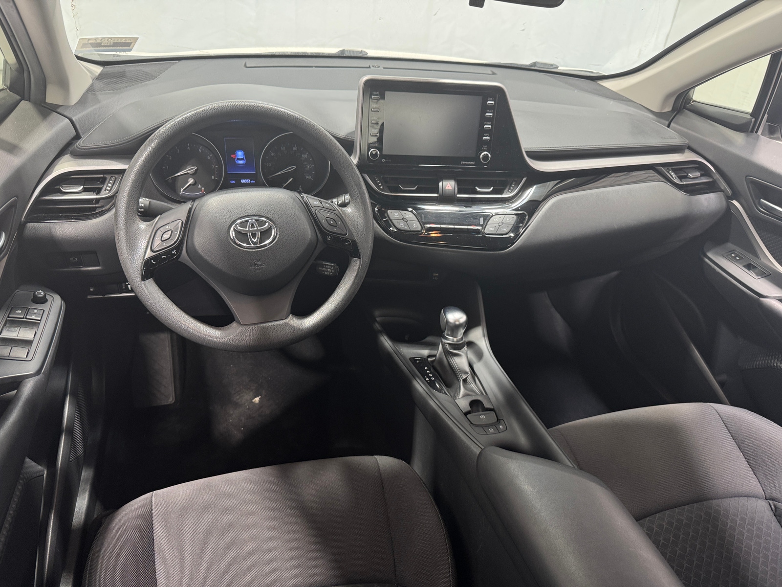 Thumbnail: 2020 Toyota C-HR - 3