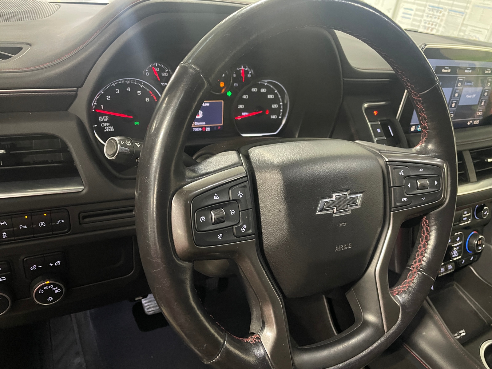 Thumbnail: 2021 Chevrolet Suburban - 4