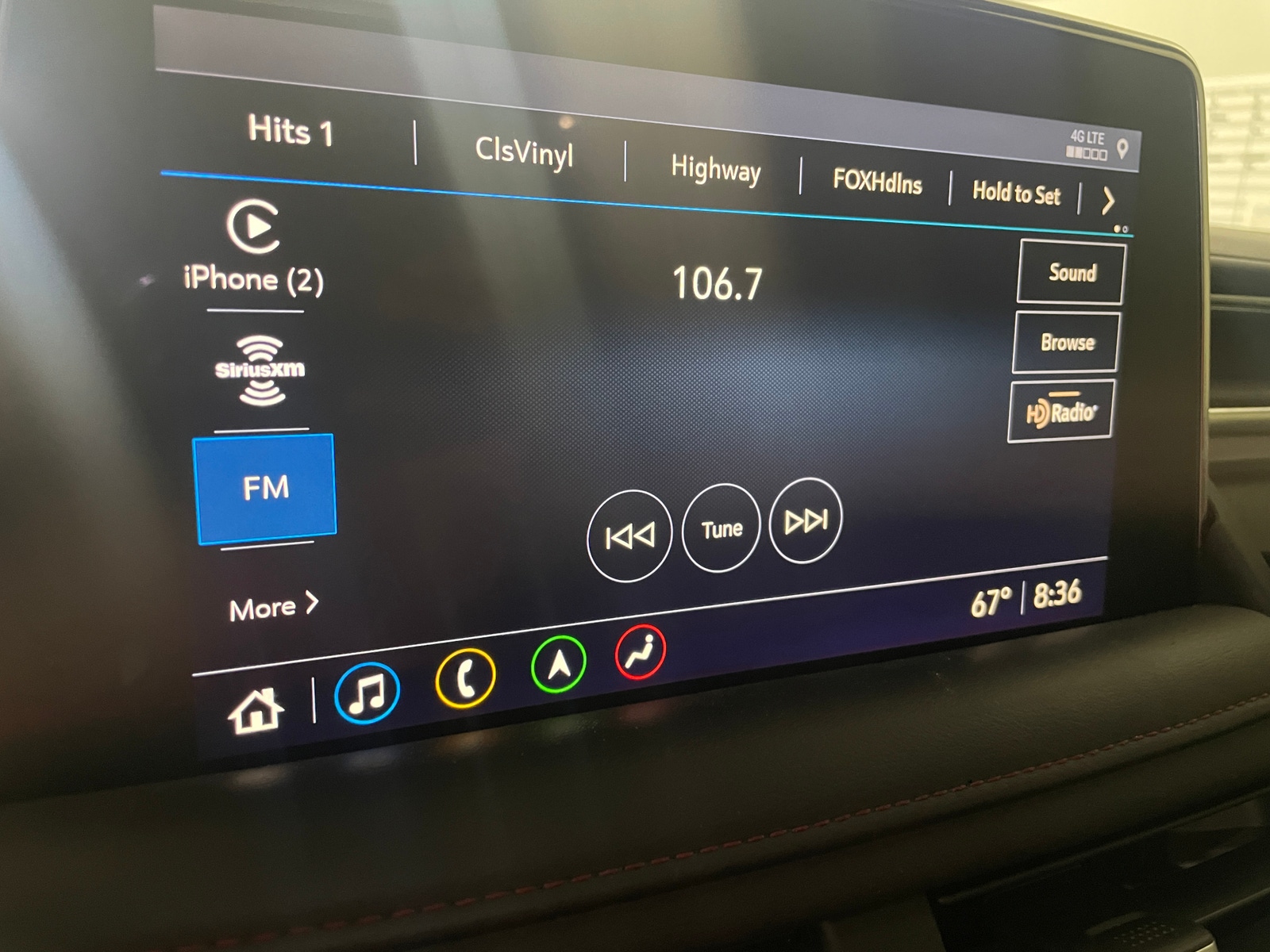 Thumbnail: 2021 Chevrolet Suburban - 3