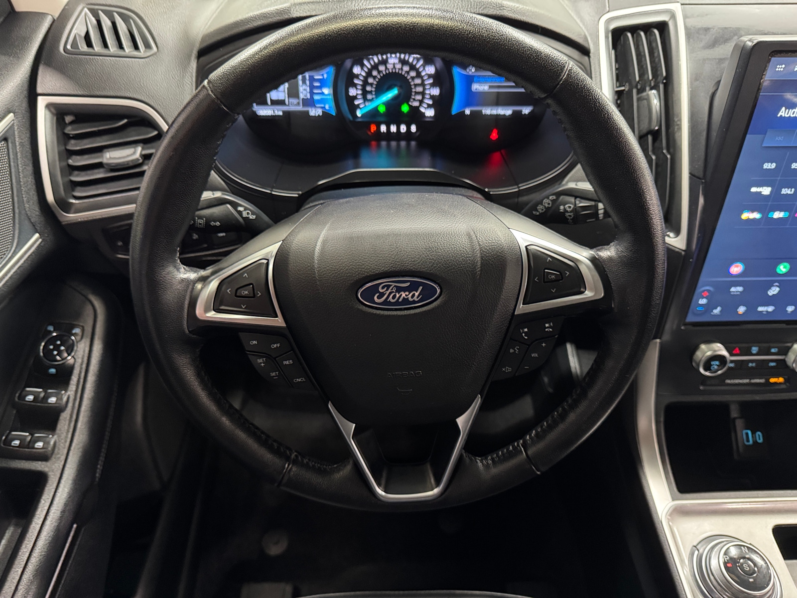 Thumbnail: 2023 Ford Edge - 4