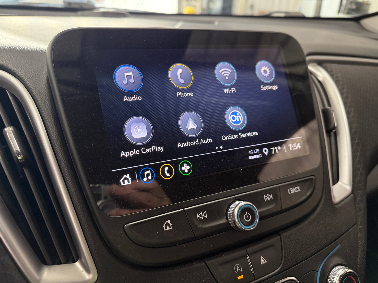 Thumbnail: 2023 Chevrolet Malibu - 4