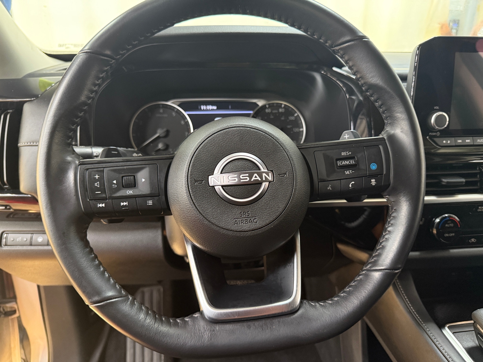 Thumbnail: 2025 Nissan Pathfinder - 5