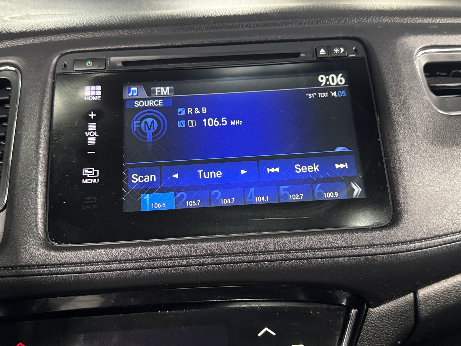 Thumbnail: 2018 Honda HR-V - 4